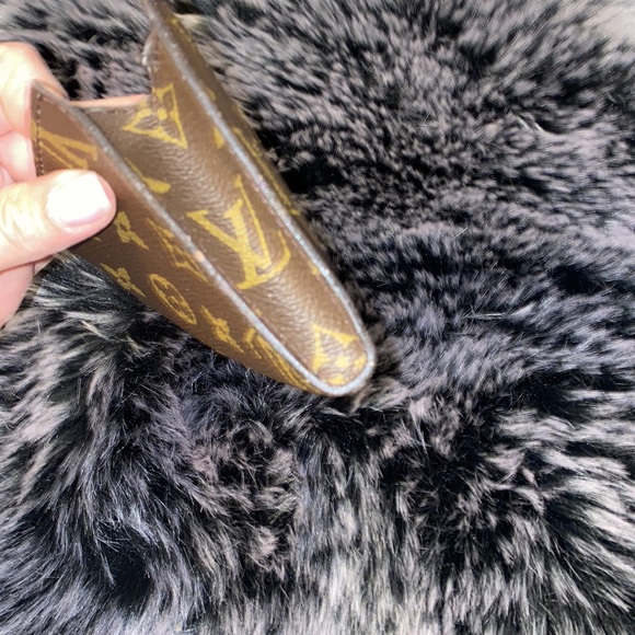 Authentic LV pochette - Picture 6 of 13